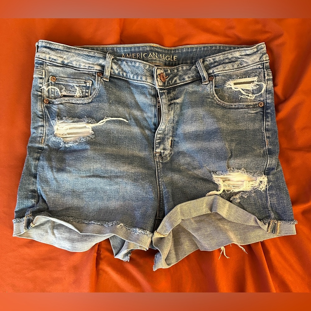 Women’s American Eagle Outfitters Blue Distressed Denim Shorts